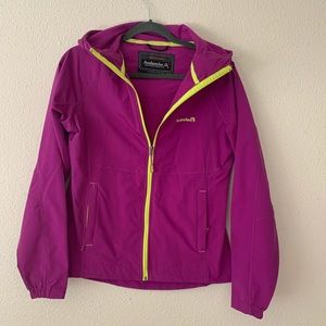 Avalanche Weather Shield Jacket in purple